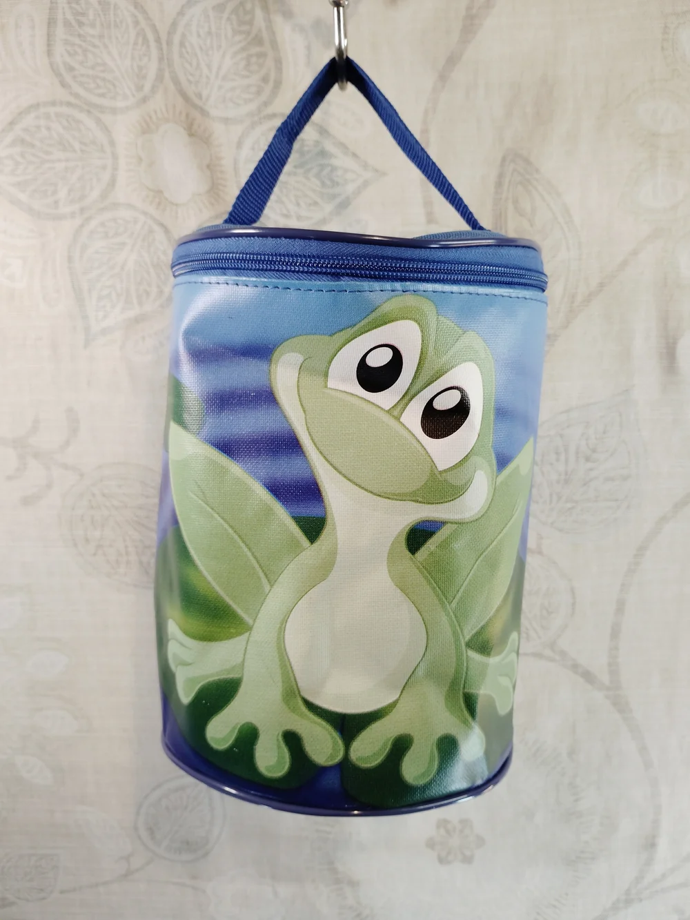 Roscoe Frog Pediatric Nebulizer Carry Case - Blue & Green
